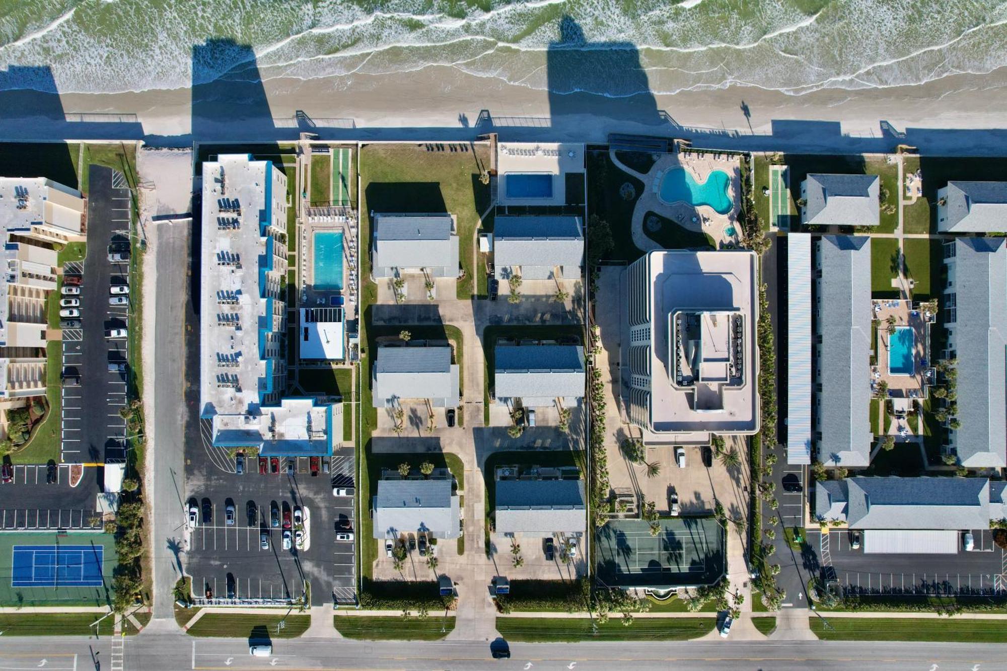 Zen Beach Retreat - Ocean View Townhouse -No Drive Beach New Smyrna Beach Exterior photo